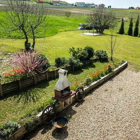 Cascina Beccaris 3* Costigliole d'Asti