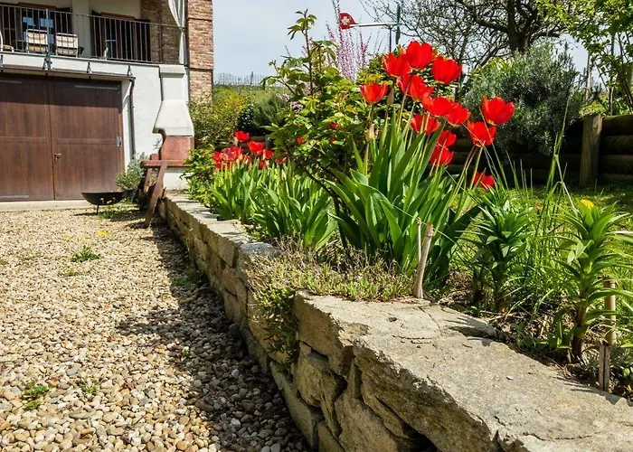 Cascina Beccaris Bed and Breakfast