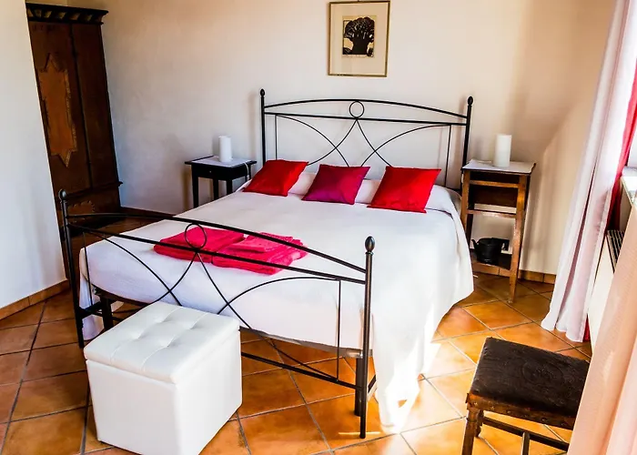 Bed & Breakfast Cascina Beccaris 3*