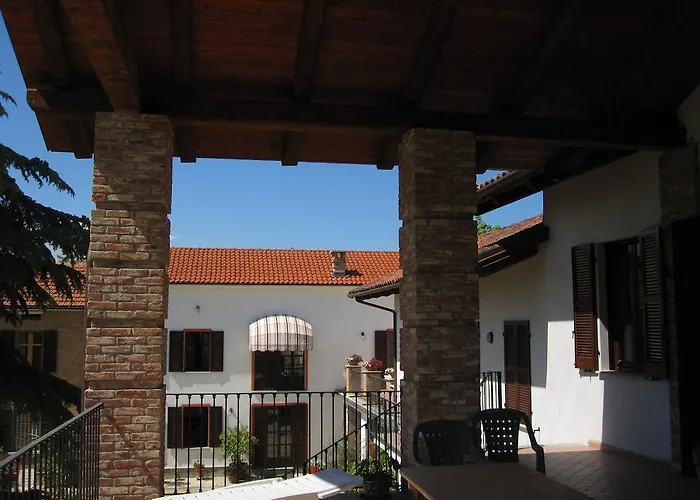 Cascina Beccaris Bed & Breakfast 3*