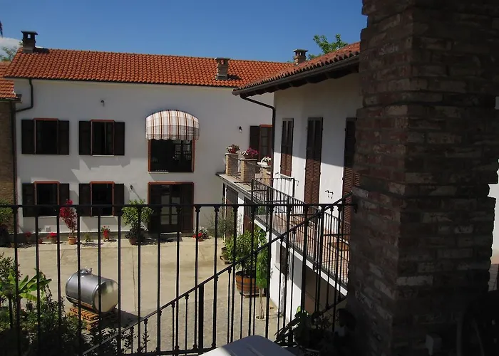 Cascina Beccaris Bed & Breakfast Costigliole d'Asti