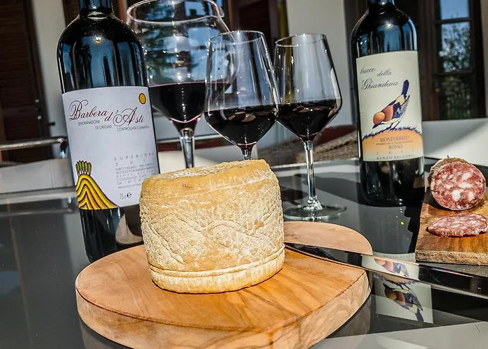 Cascina Beccaris Alojamento de Acomodação e Pequeno-almoço Costigliole d'Asti